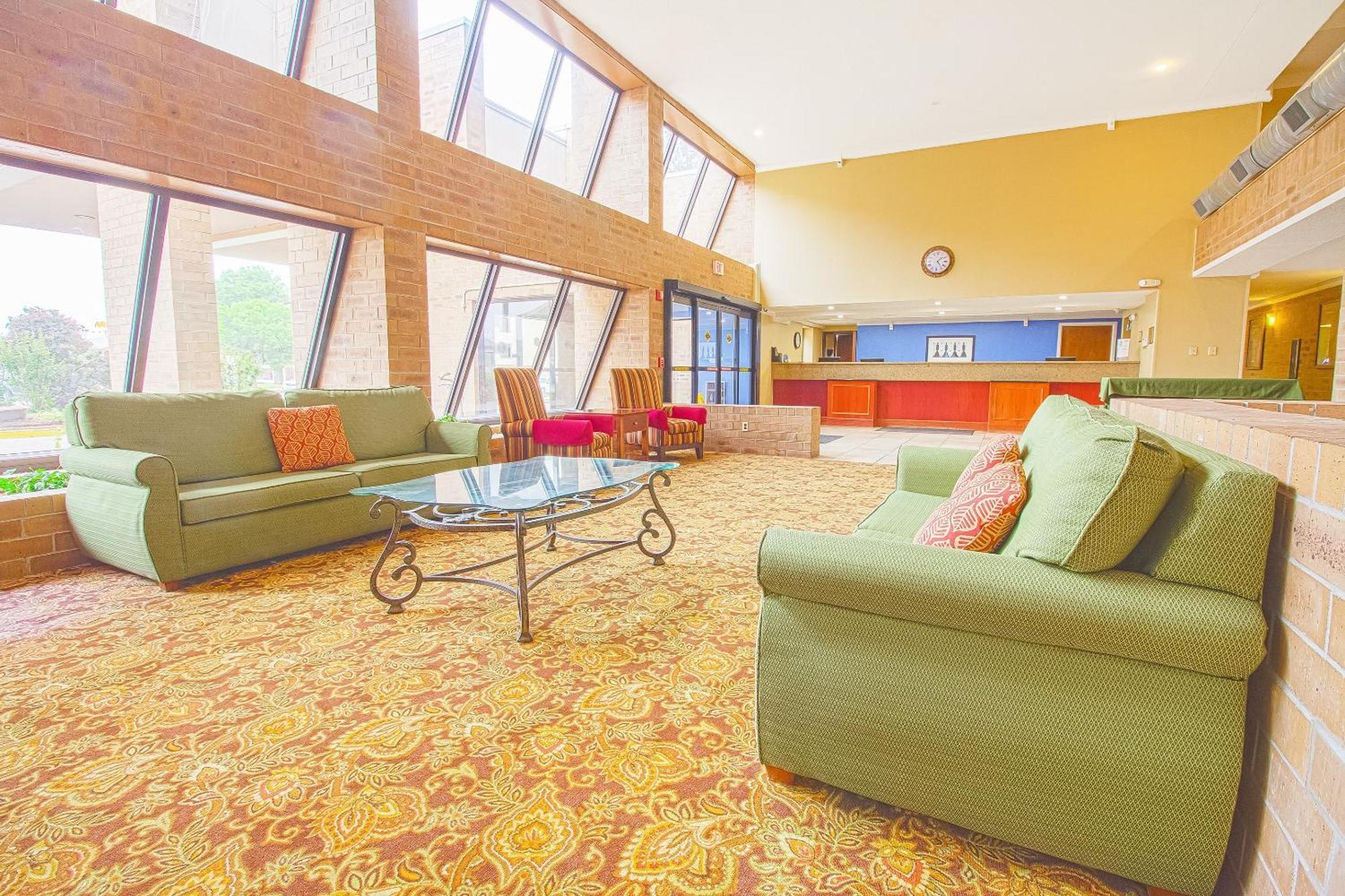 Tulsa Square Hotel Central, I-44 By Oyo Kültér fotó