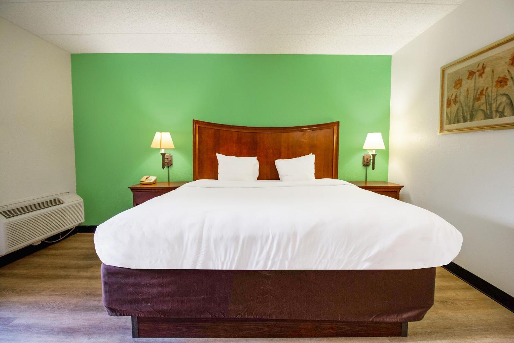 Tulsa Square Hotel Central, I-44 By Oyo Kültér fotó